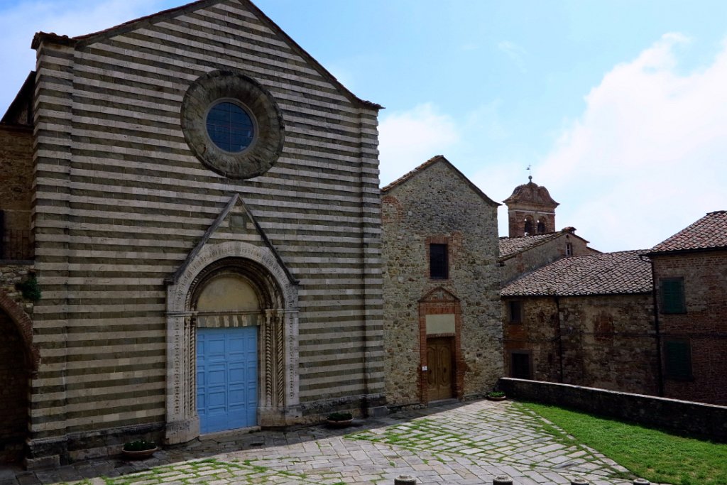 083 LUCIGNANO.JPG